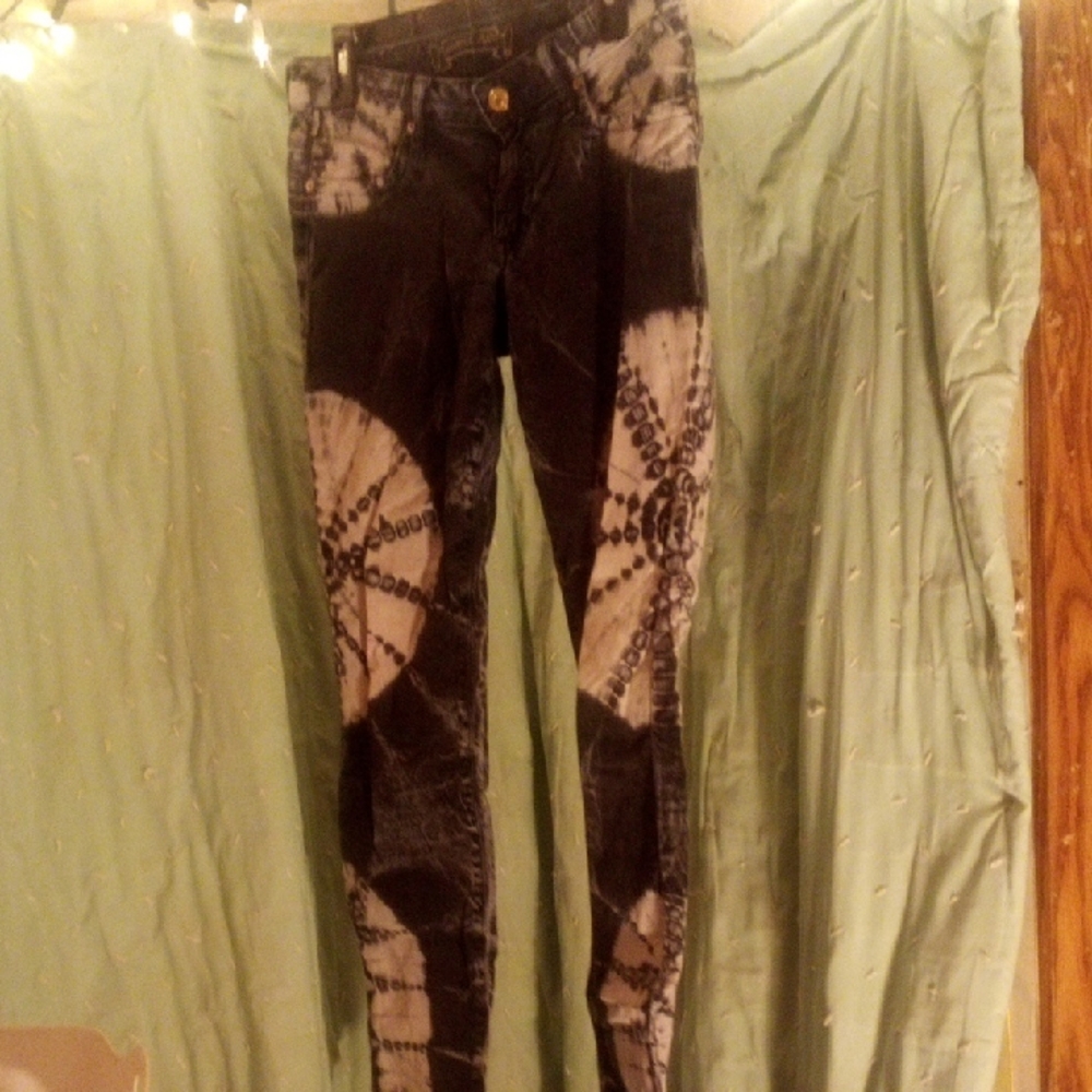Robins Jeans